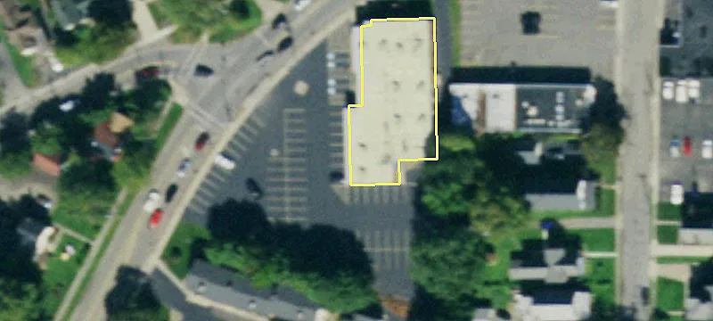 36 Pierce Ave