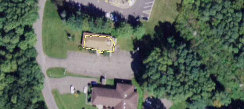 81 Hickories Park Rd