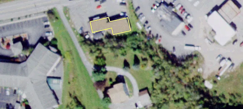 28 Raceway Rd
