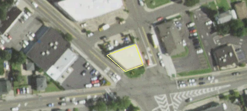 72 Pulaski Rd