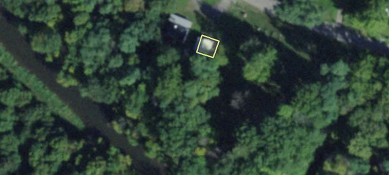 4610 Cemetary Rd