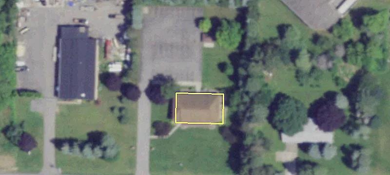 7632 County Rd 42