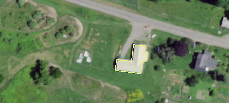 260 Basset Rd