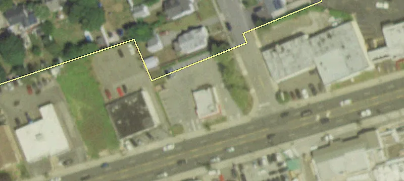 1075 Montauk Hwy