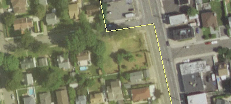 847 Willis Ave