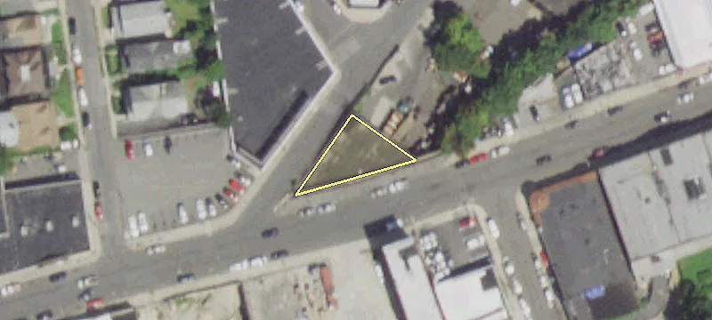 10 Hartford Ave