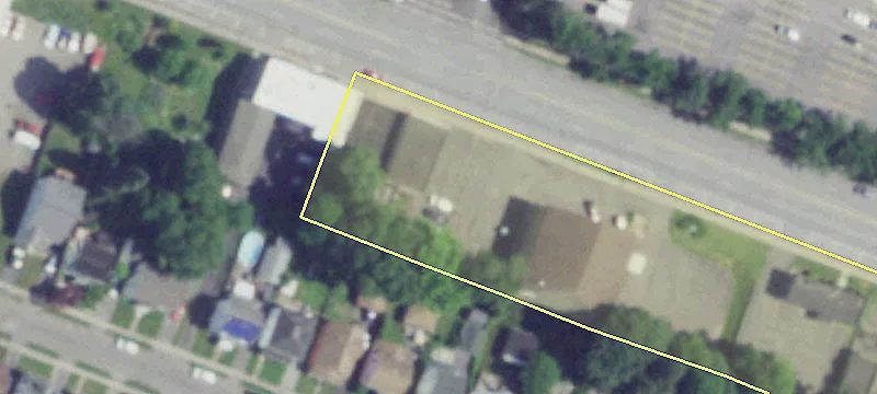 360 Commercial St