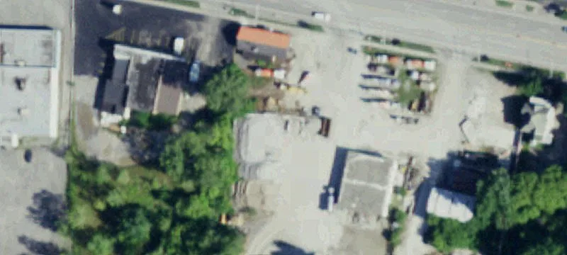 636 Main St