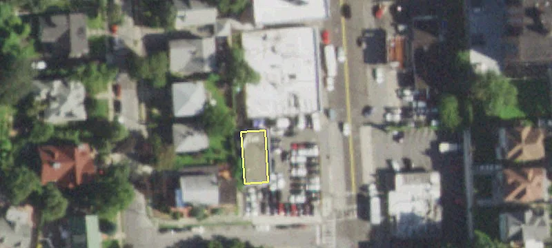 585 Broadway