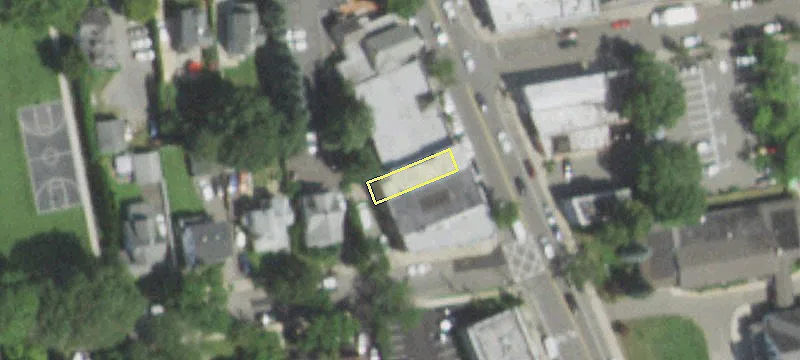 117-119 Plandome Rd