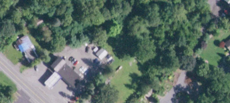 1640 Main St