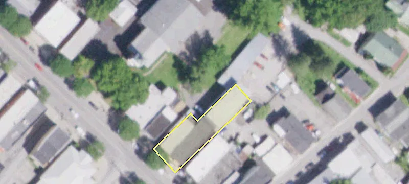 318 Main St