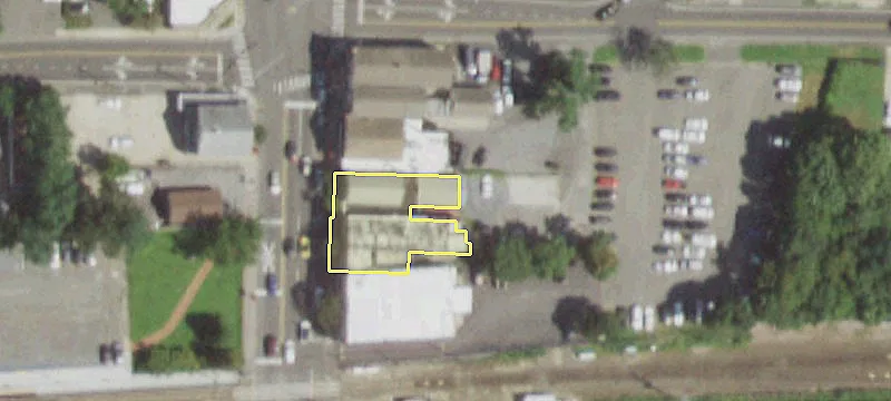 20-24 Laurel Rd