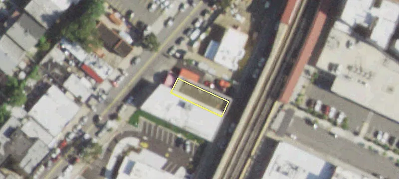 5791 Broadway