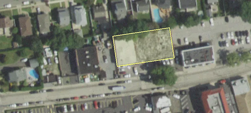 2643 Grand Ave
