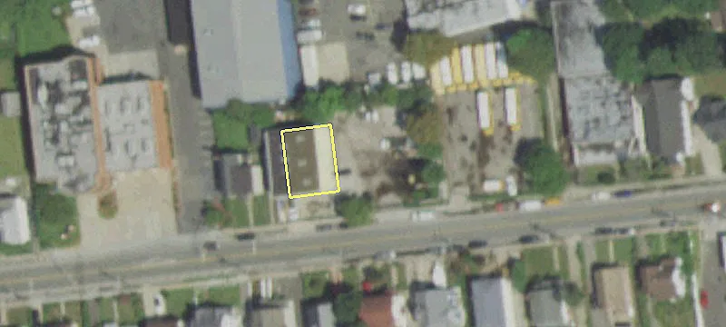 44 Centennial Ave