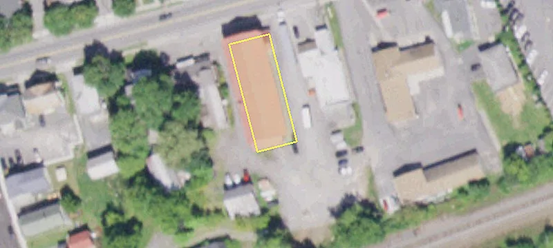 672 Main St