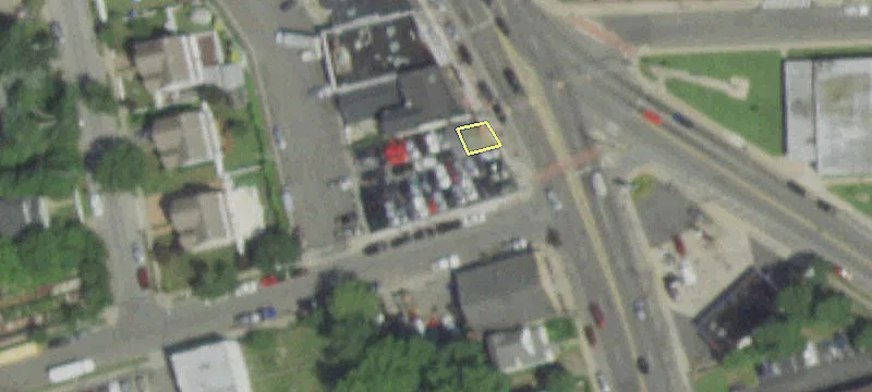 239 Nassau Rd
