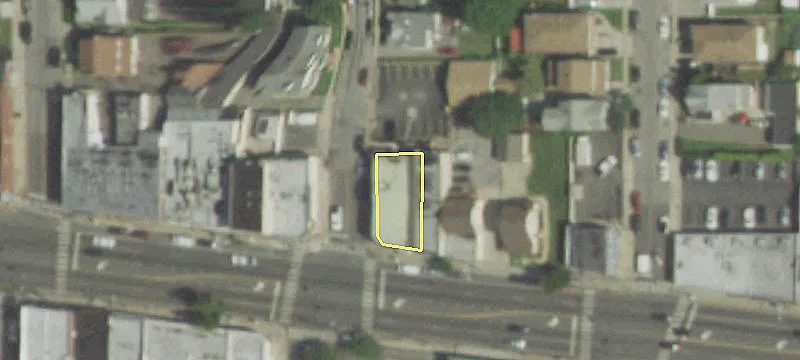 900 Hempstead Tpke