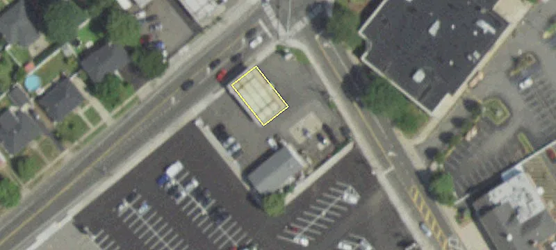 1882 Frnt St