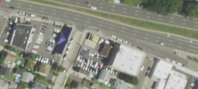 192 Sunrise Hwy