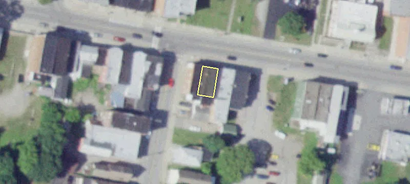 4 Main St
