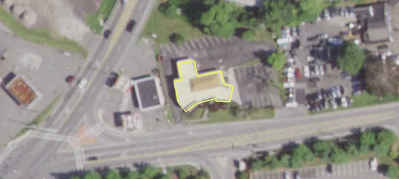 8 Tomahawk St