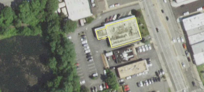 1918-1920 Deer Park Ave