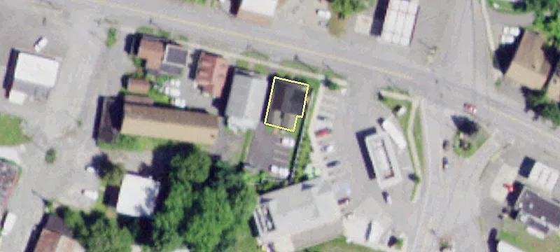 5 Albany Ave