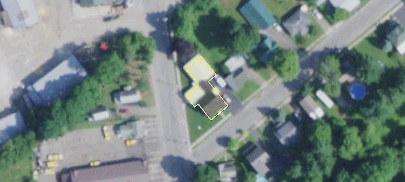 6 Cedar St