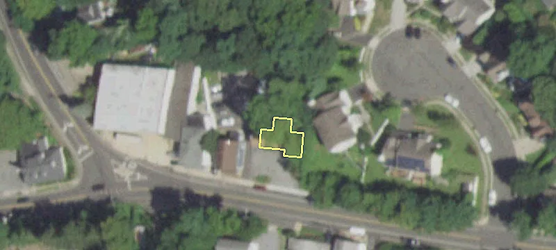 11 Oyster Bay Rd