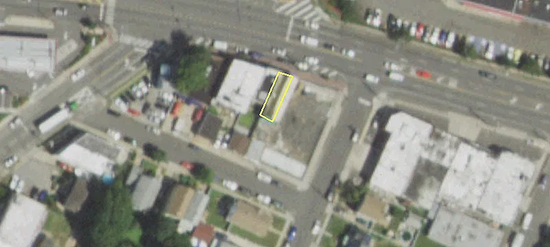 555 Hempstead Tpke