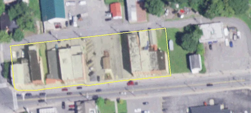 18 Main St