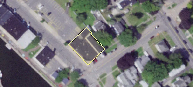 3 Lck St