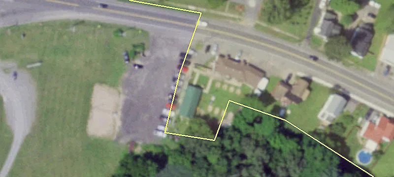 575 Main St