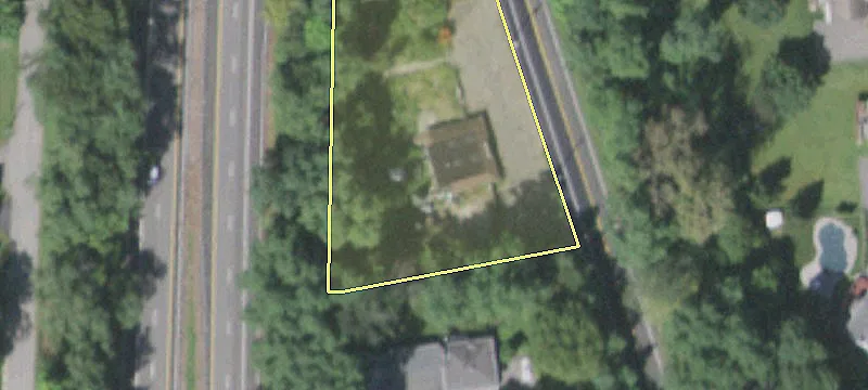 1360 Albany Post Rd