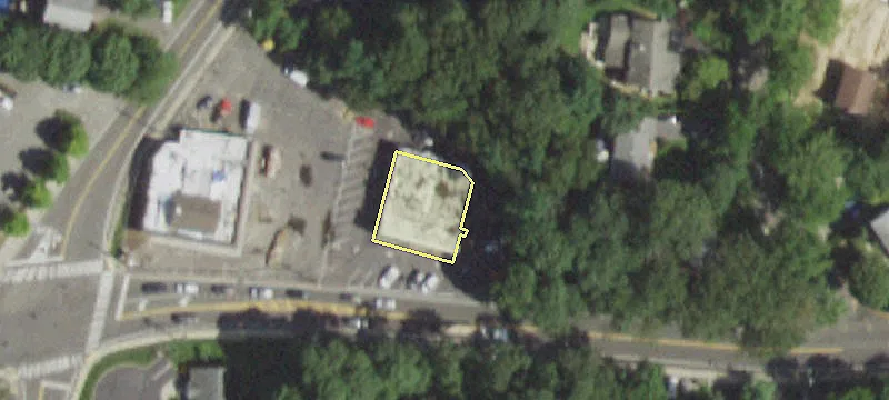 847 Ft Salonga Rd