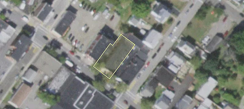 288 Main St