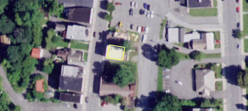 44 Church St