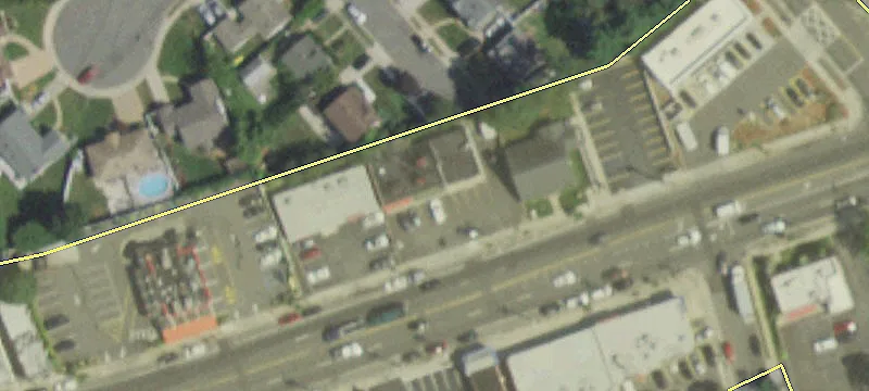 1835-1839 Merrick Rd