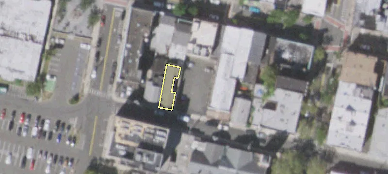 82 Burd St