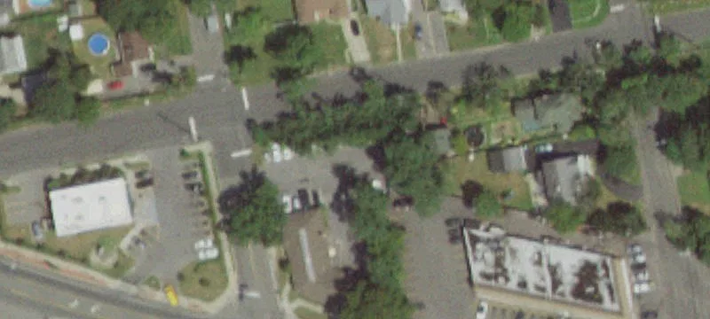200 Main St