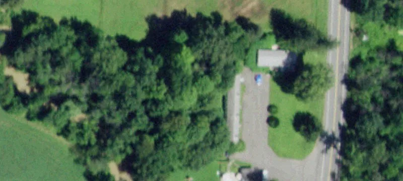 1049 River Rd