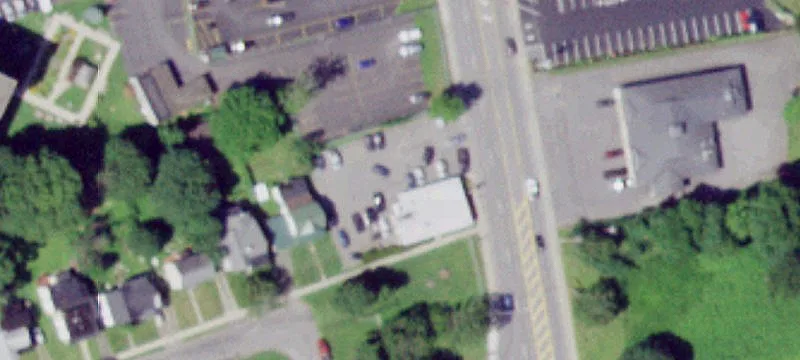 15 Main St
