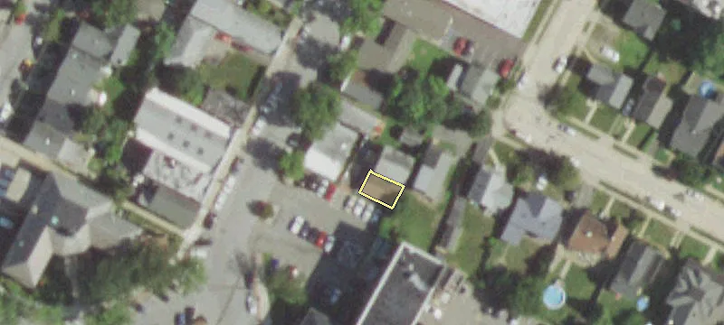 98-100 Audrey Ave