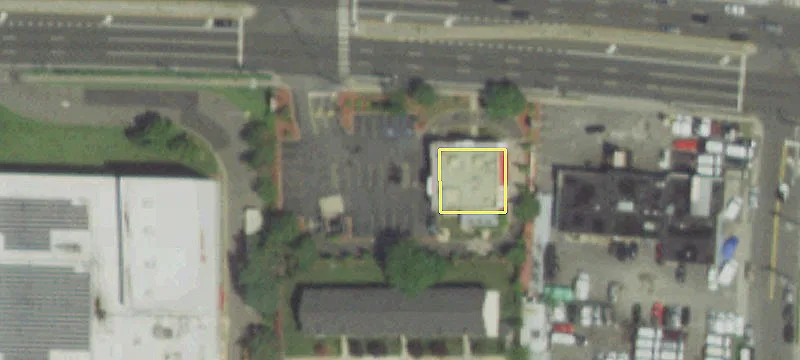 3880 Hempstead Tpke