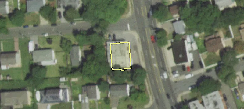 847 Wellwood Ave