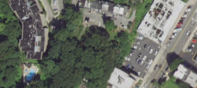 831 Bronx Riv Rd