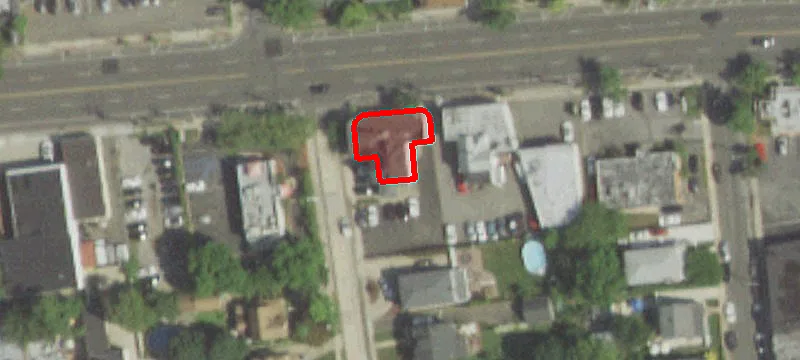 146 Merrick Rd