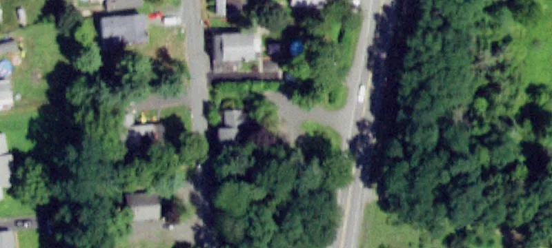 85 Troy Rd